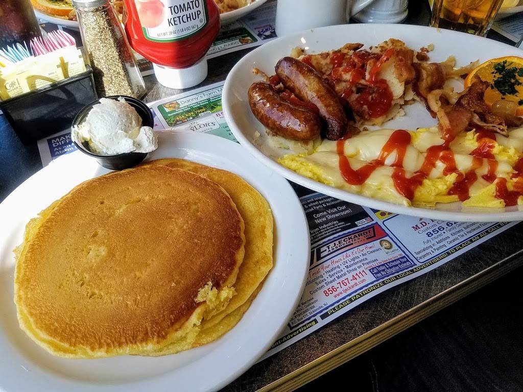 Geets Diner & Lounge | night club | 14 N Black Horse Pike, Williamstown, NJ 08094, USA | 8563419779 OR +1 856-341-9779