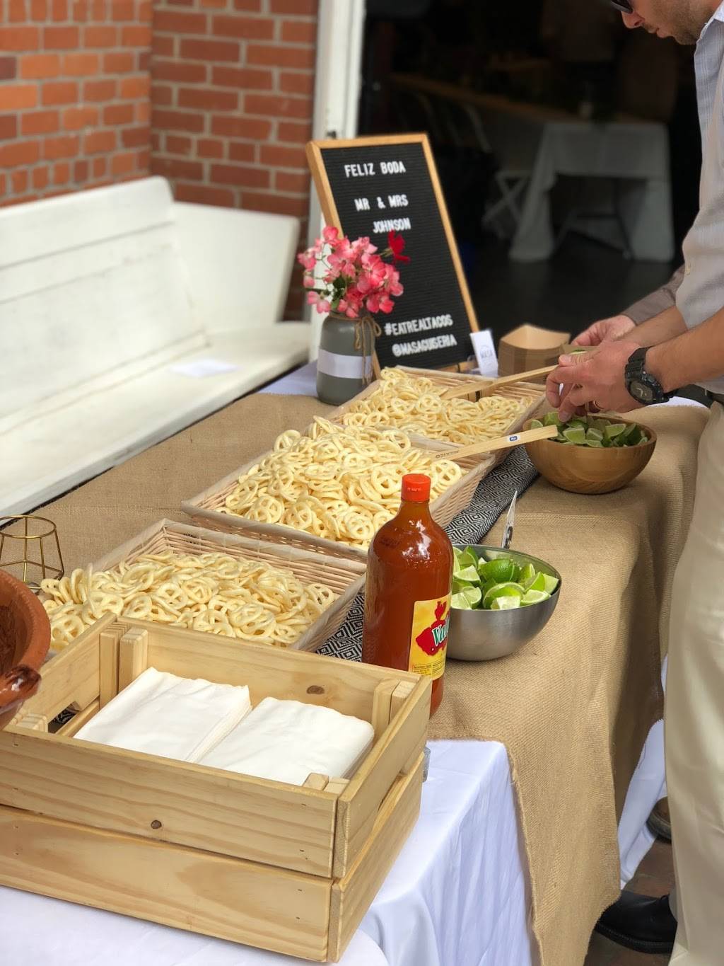 Masa Guiseria | restaurant | 1100 Richards Blvd Mobile, food truck/Pop-Up, Sacramento, CA 95811, USA | 9162870991 OR +1 916-287-0991