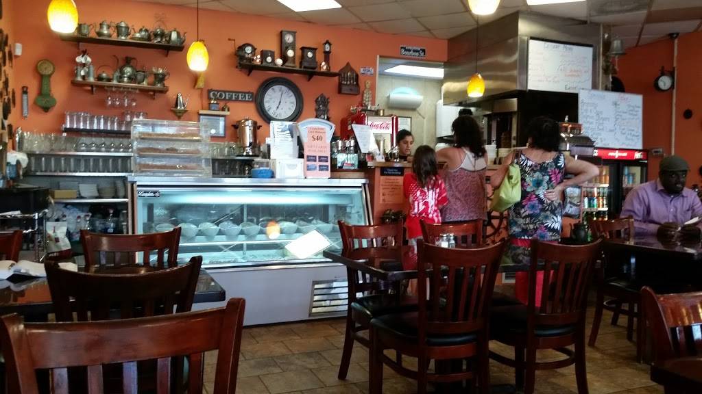 Judah Mediterranean Grille | restaurant | 9311 Krewstown Rd, Philadelphia, PA 19115, USA | 2156136110 OR +1 215-613-6110