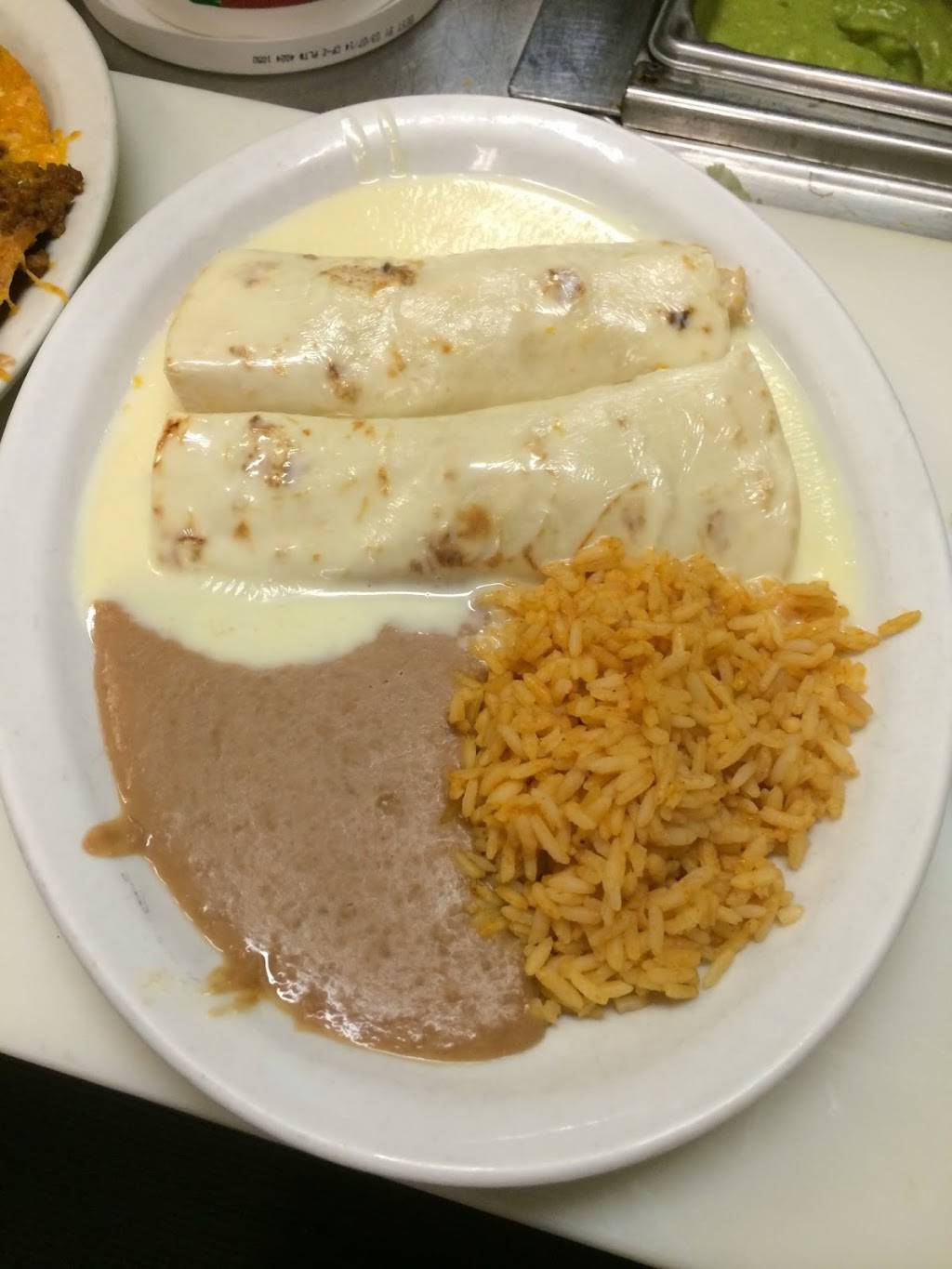 La Cabaña Mexican Restaurant | restaurant | 102 W Church Ave, Berryville, AR 72616, USA | 8704234848 OR +1 870-423-4848