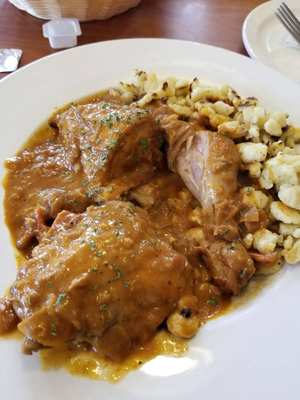 Ellies Grill | restaurant | 2033 Coolidge Hwy, Berkley, MI 48072, USA | 2486914441 OR +1 248-691-4441