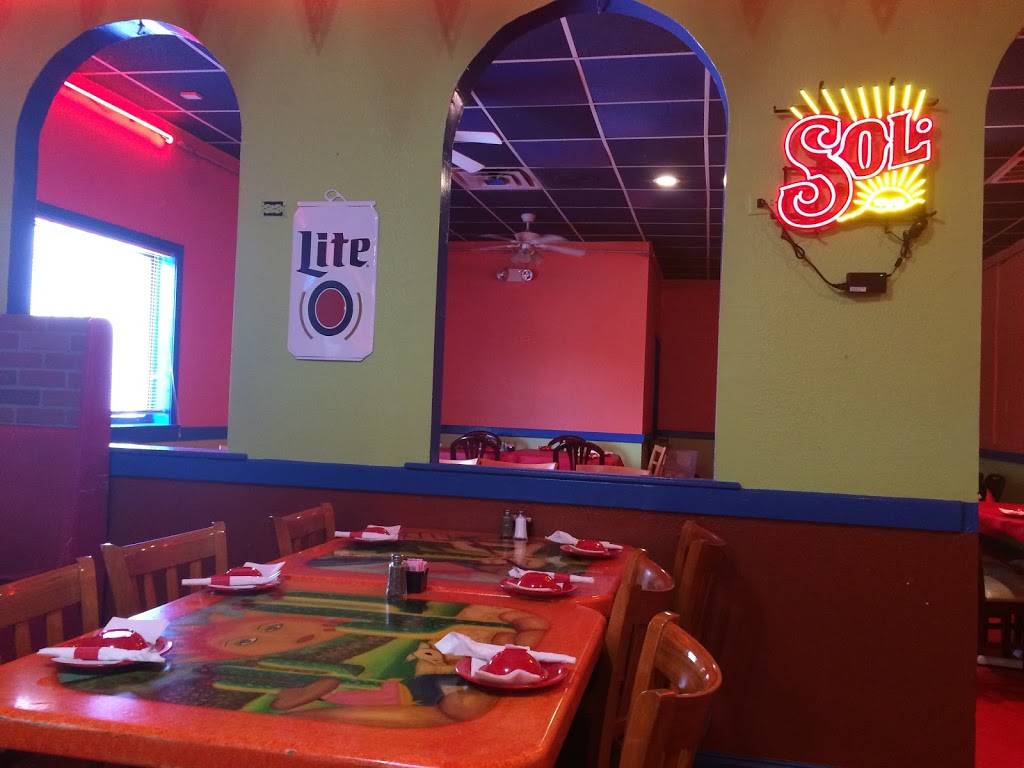 Chavos Mexican Restaurant | restaurant | US-371, Dixie Inn, LA 71055, USA | 3183773304 OR +1 318-377-3304