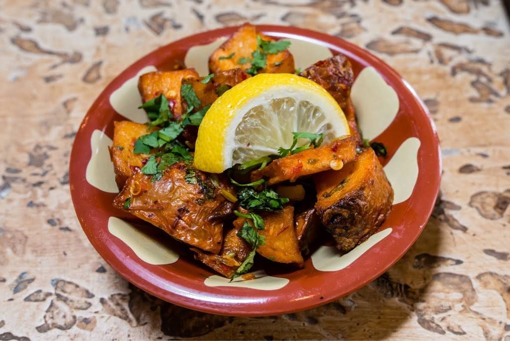 Fenjani Hookah Lounge | restaurant | 2238 W Walnut Hill Ln, Irving, TX 75038, USA | 9726008435 OR +1 972-600-8435