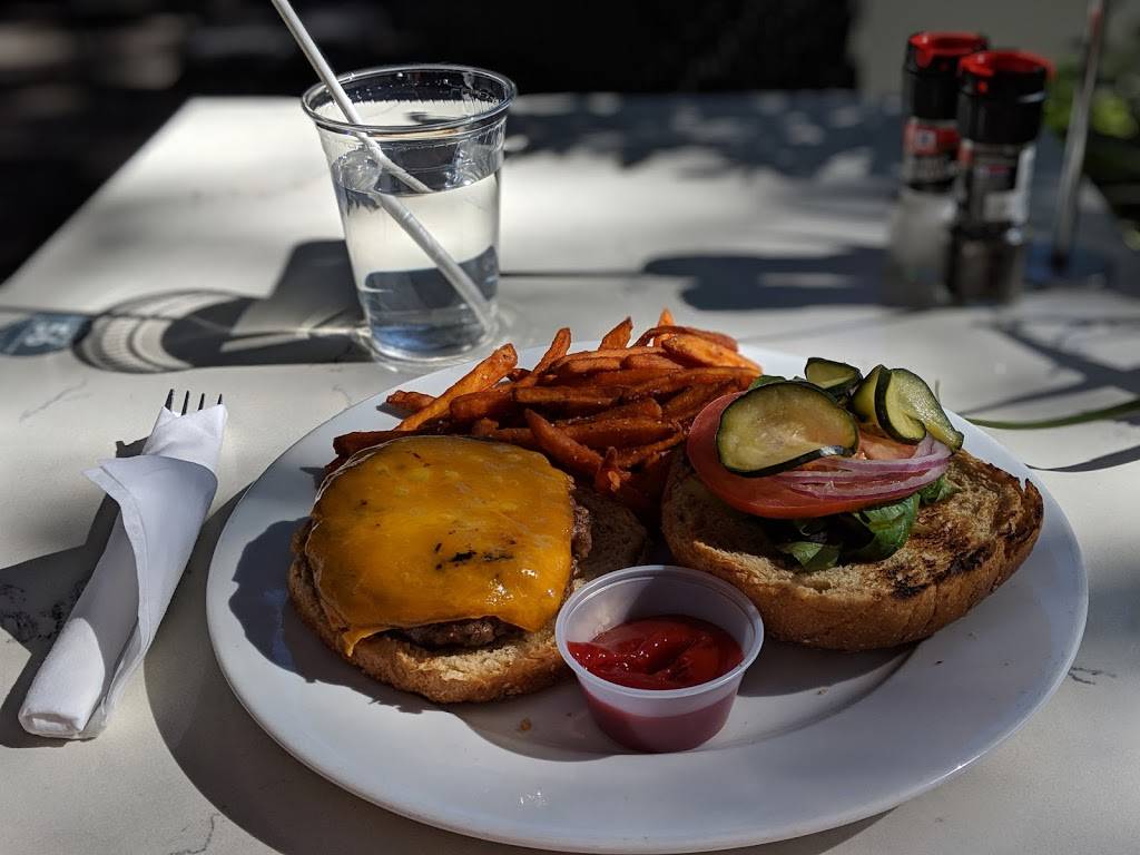 bellagreen | restaurant | 800B Town and Country Blvd, Houston, TX 77024, USA | 7134645557 OR +1 713-464-5557