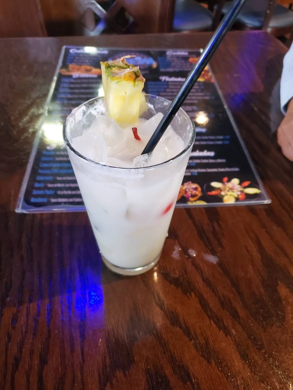 Mariscos La Reina | restaurant | 184 W 3rd St, Pomona, CA 91766, USA | 9096714022 OR +1 909-671-4022