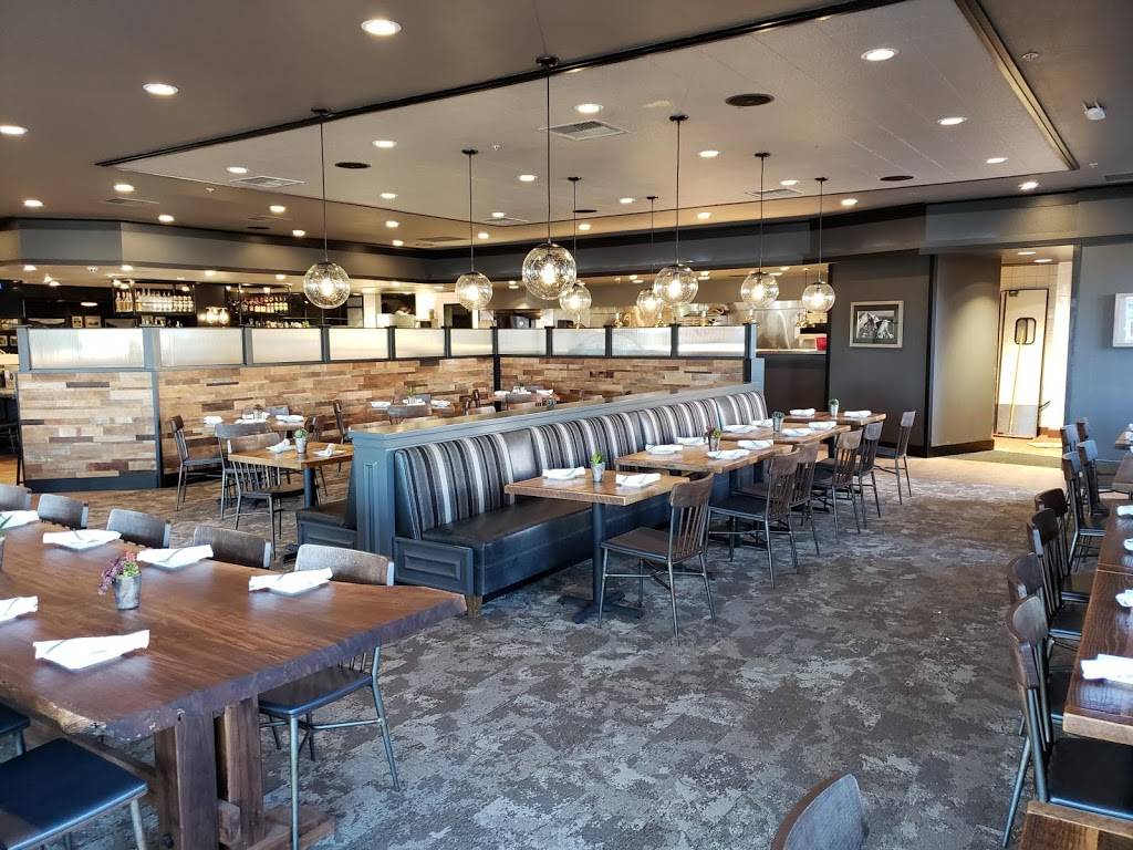 C.R. Gibbs American Grille | restaurant | 2300 Hilltop Dr, Redding, CA 96002, USA | 5302212335 OR +1 530-221-2335