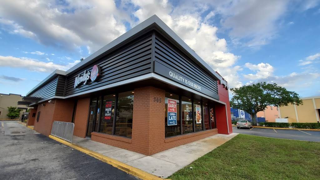 Wendys | restaurant | 365 W 78th Rd, Hialeah, FL 33014, USA | 7862176810 OR +1 786-217-6810