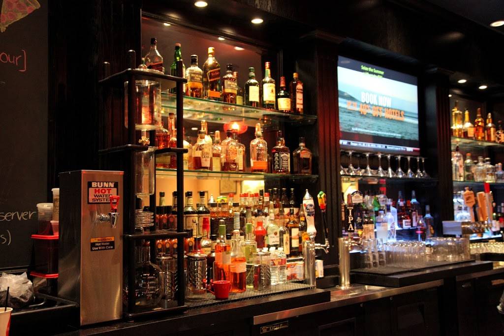 Dough Pizzeria & Bar | meal delivery | 8947 Sunset Blvd, West Hollywood, CA 90069, USA | 3102757770 OR +1 310-275-7770