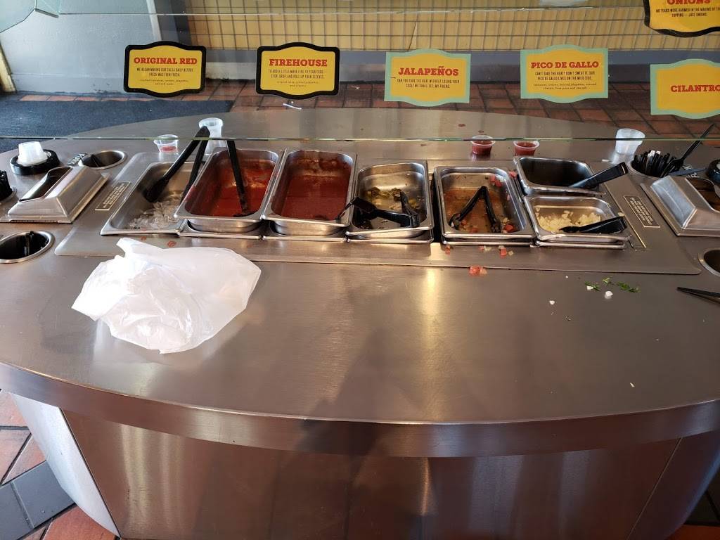 Taco Bueno | restaurant | 5165 Rufe Snow Dr, North Richland Hills, TX 76180, USA | 8175818901 OR +1 817-581-8901