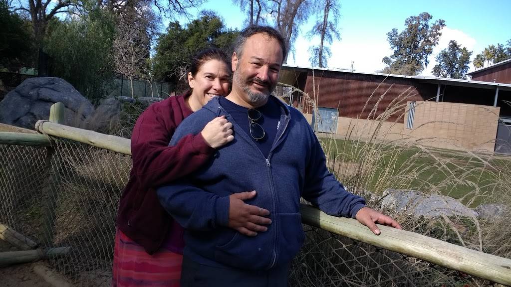 Fireside Cafe | restaurant | 2301-2315 Bonisteel Blvd, Ann Arbor, MI 48109, USA | 7347647535 OR +1 734-764-7535