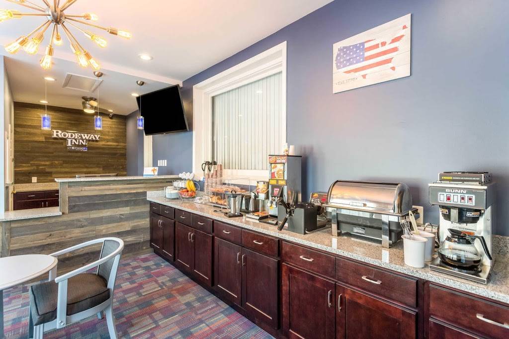 Rodeway Inn | restaurant | 5032 Hwy 230W, Only, TN 37140, USA | 9317295450 OR +1 931-729-5450