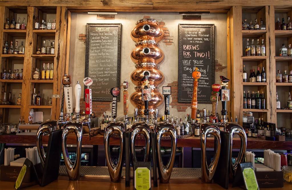 Plan B Burger Bar Stamford | restaurant | 230 Tresser Blvd, Stamford, CT 06901, USA | 2039648353 OR +1 203-964-8353