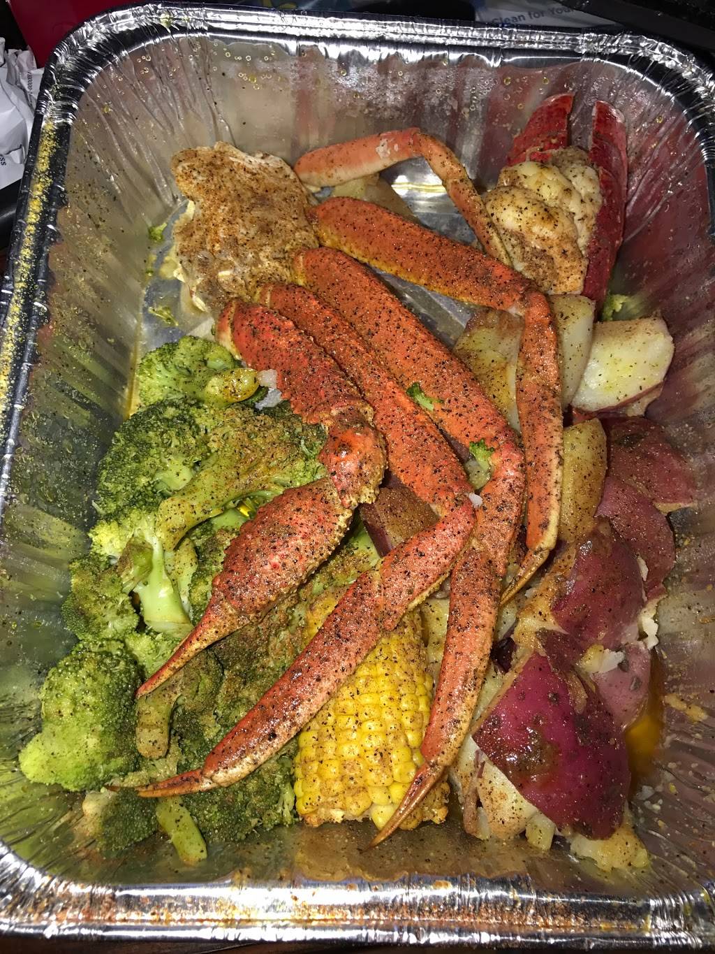 Fishermans Island | restaurant | 432 E 87th St, Chicago, IL 60619, USA | 7738737777 OR +1 773-873-7777