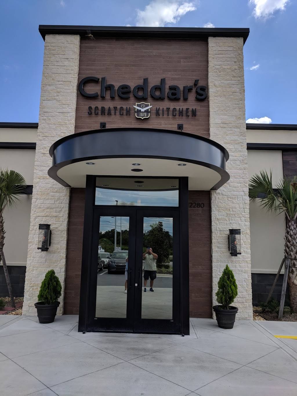 Cheddars Scratch Kitchen | restaurant | 12280 Cortez Blvd, Brooksville, FL 34613, USA | 3525967094 OR +1 352-596-7094