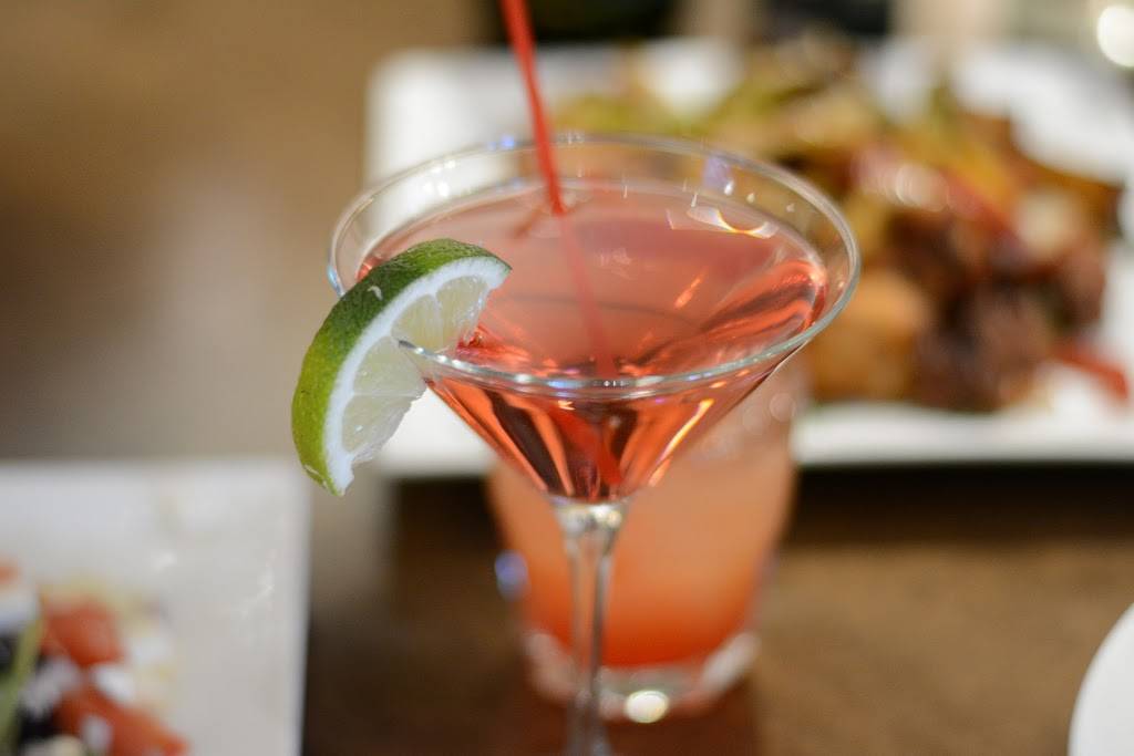 Iavarone Cafe | restaurant | 1534 Union Tpke, North New Hyde Park, NY 11040, USA | 5164884500 OR +1 516-488-4500