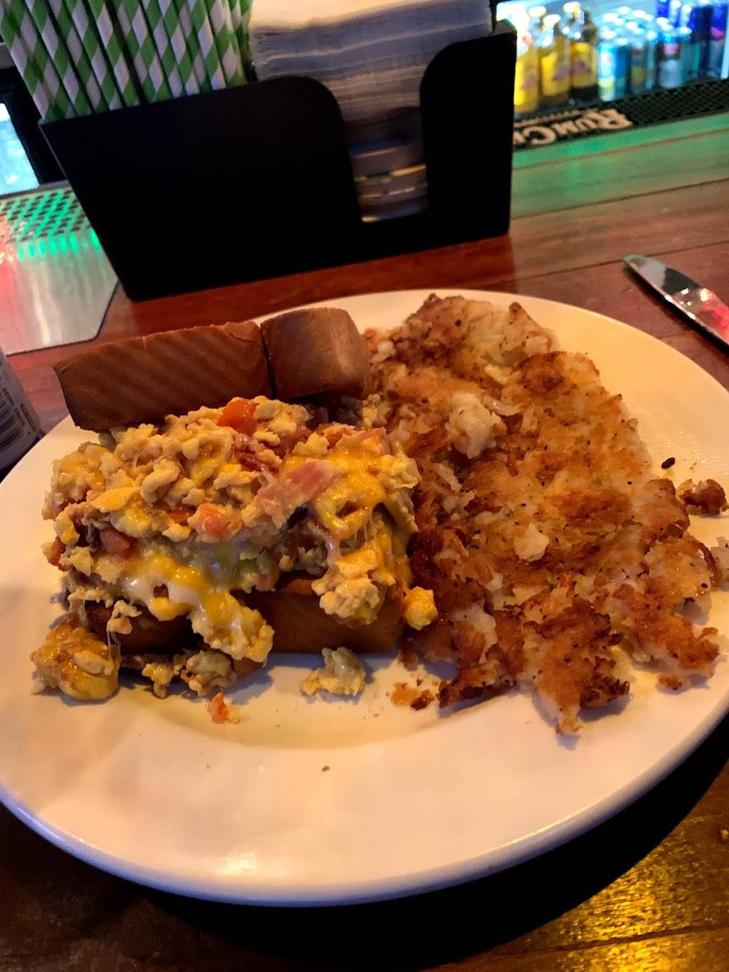 Nickies | restaurant | 466 Haight St, San Francisco, CA 94117, USA | 4152550300 OR +1 415-255-0300