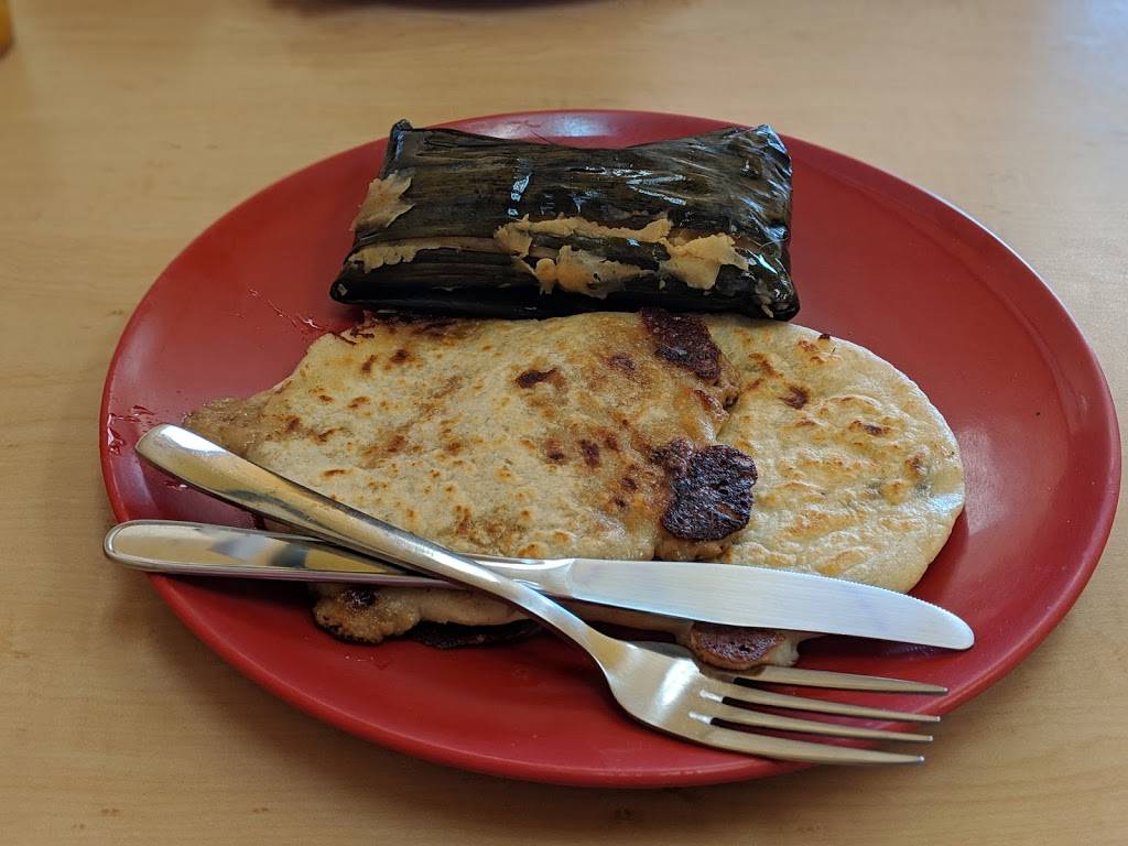 Pupuseria Marlenys | restaurant | 337 Monterey St, Salinas, CA 93901, USA | 8319987629 OR +1 831-998-7629