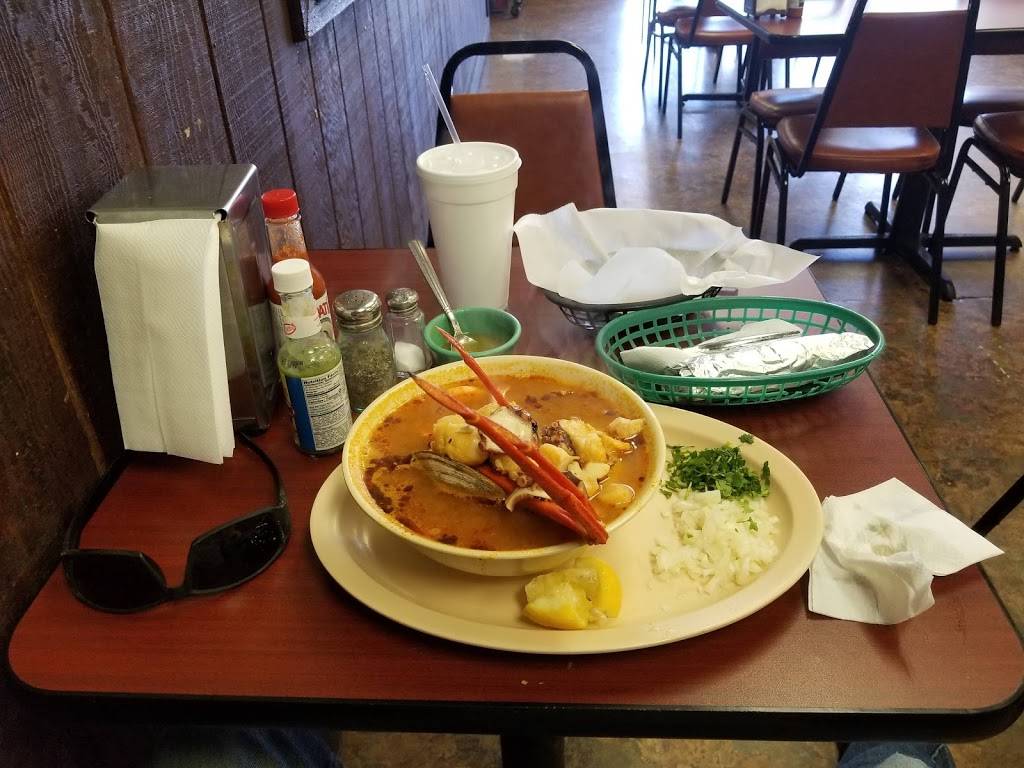 Taco Fresh Mexican Grill | restaurant | 709 Ventura St, Fillmore, CA 93015, USA | 8055244021 OR +1 805-524-4021