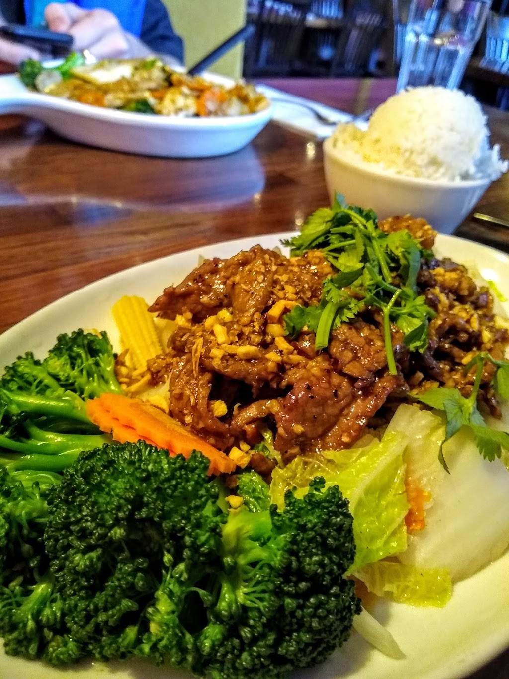 Jai Thai | restaurant | 235 Broadway E, Seattle, WA 98102, USA | 2063225781 OR +1 206-322-5781