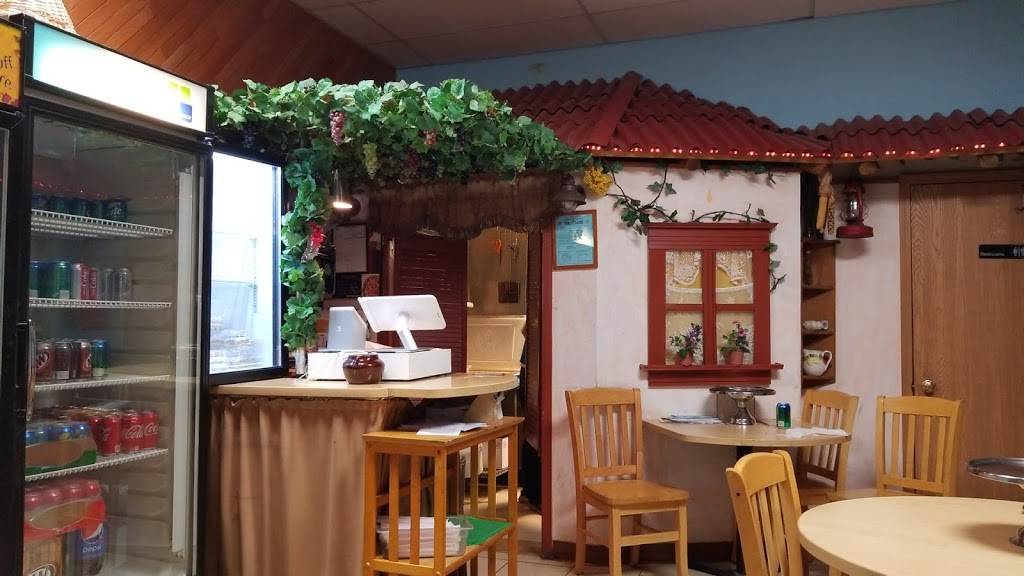 Klasiana Pizza | restaurant | 1130, 5487 S 76th St, Greendale, WI 53129, USA | 4142066438 OR +1 414-206-6438