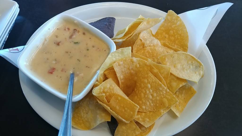 Ruby Tuesday | restaurant | 51295 Gratiot Ave, New Baltimore, MI 48051, USA | 5869483610 OR +1 586-948-3610