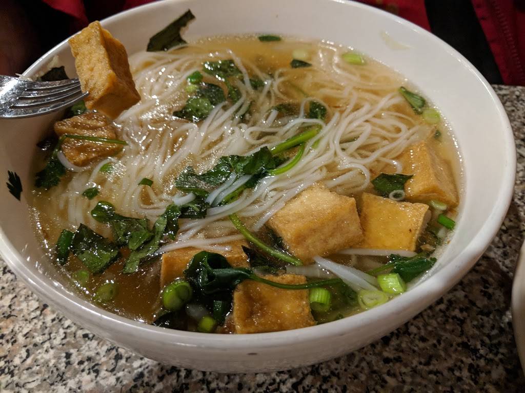 Pho Saigon | restaurant | 2946 Poplar Ave, Memphis, TN 38111, USA | 9014581644 OR +1 901-458-1644