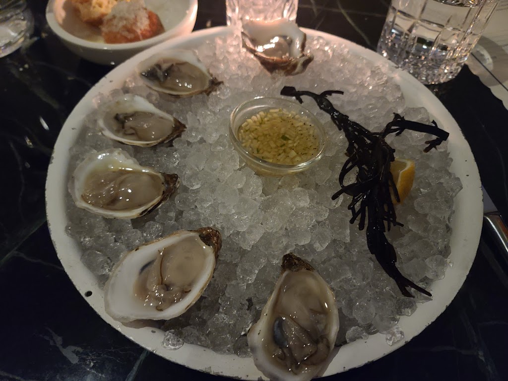 The Betty | restaurant | 374 East Paces Ferry Rd NE, Atlanta, GA 30305, USA | 8779846548 OR +1 877-984-6548