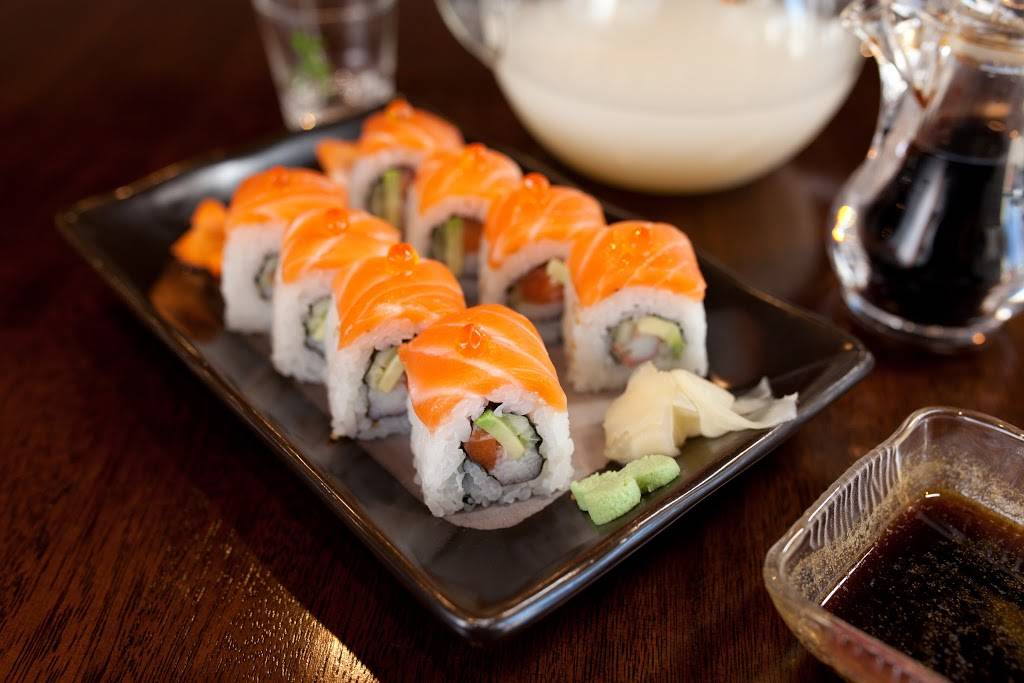 Kangnam Style Sushi | restaurant | 1550 Hawkins Blvd #16, El Paso, TX 79925, USA | 9153073012 OR +1 915-307-3012