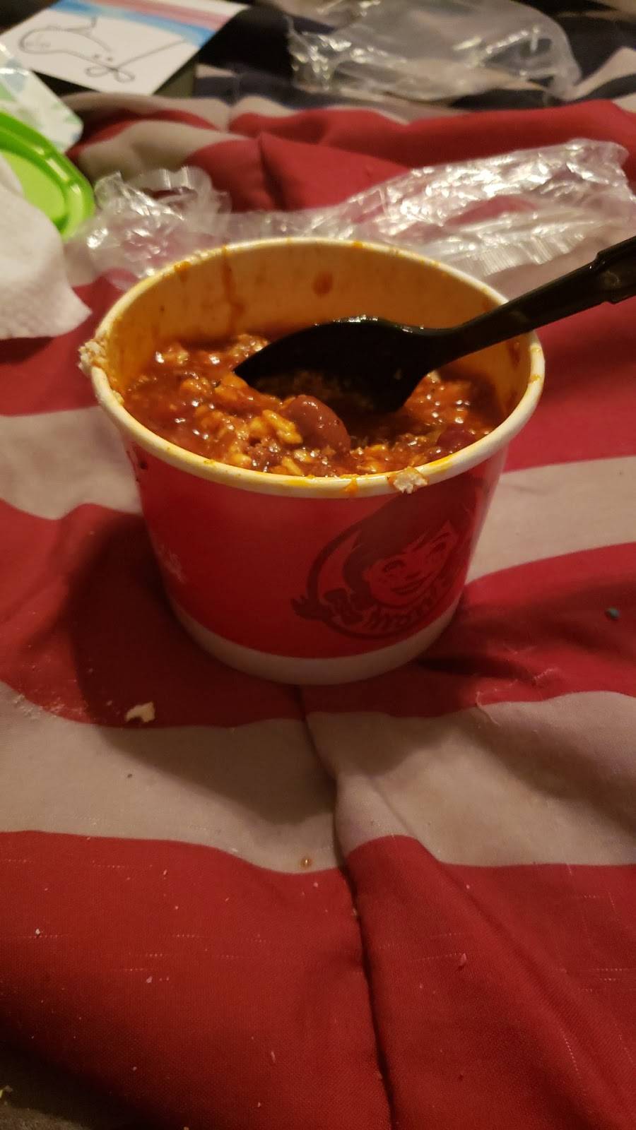 Wendys | restaurant | 749 W Oglethorpe Hwy, Hinesville, GA 31313, USA | 9124482575 OR +1 912-448-2575