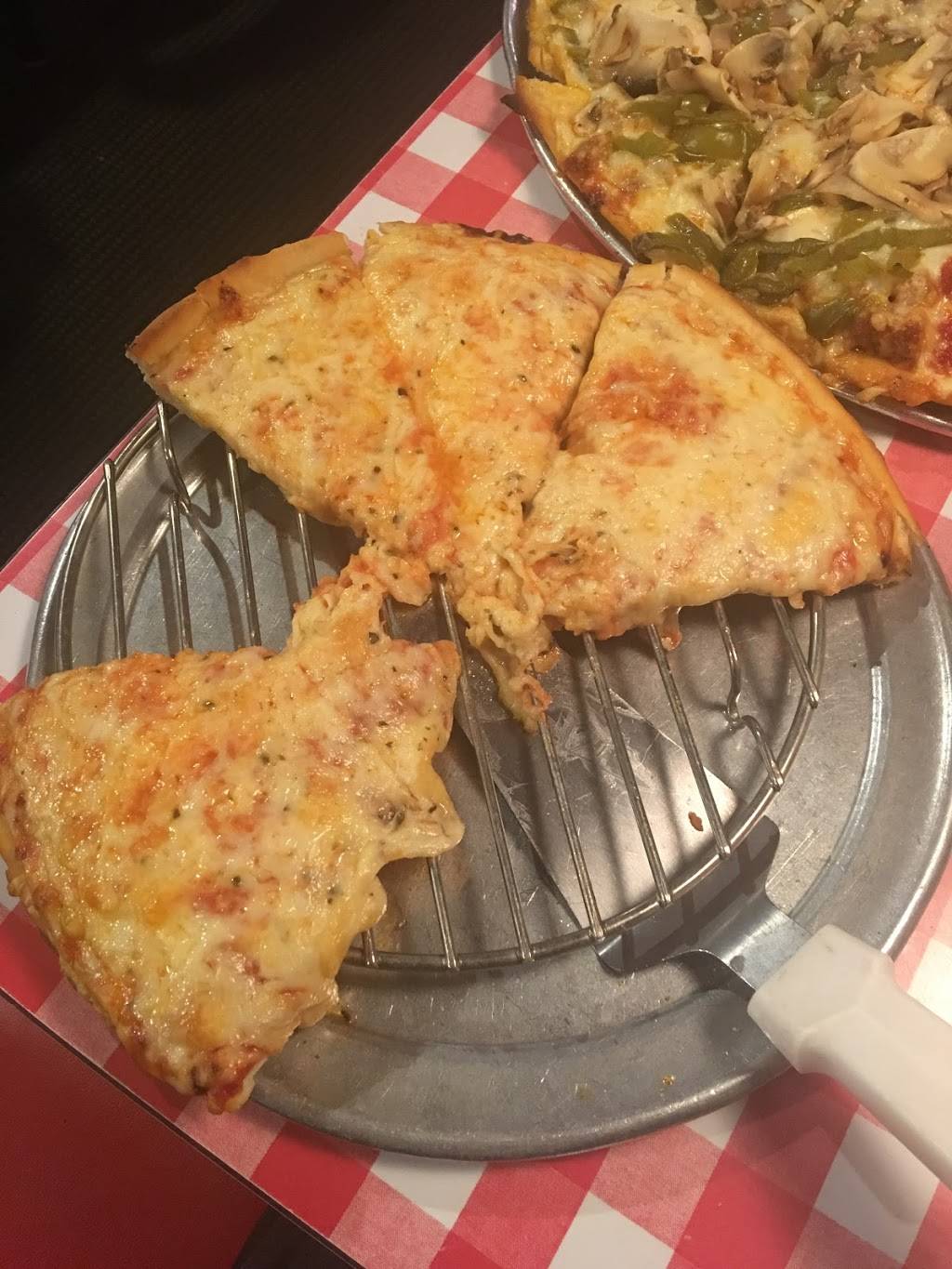 Aurelios Pizza | restaurant | 1412 US-30, Schererville, IN 46375, USA | 2193222590 OR +1 219-322-2590