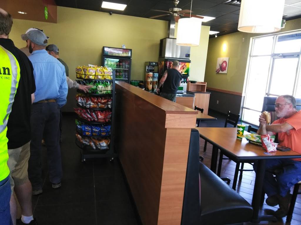 Subway Restaurants | restaurant | 434 N Mt Zion Rd, Lebanon, IN 46052, USA | 7654827761 OR +1 765-482-7761