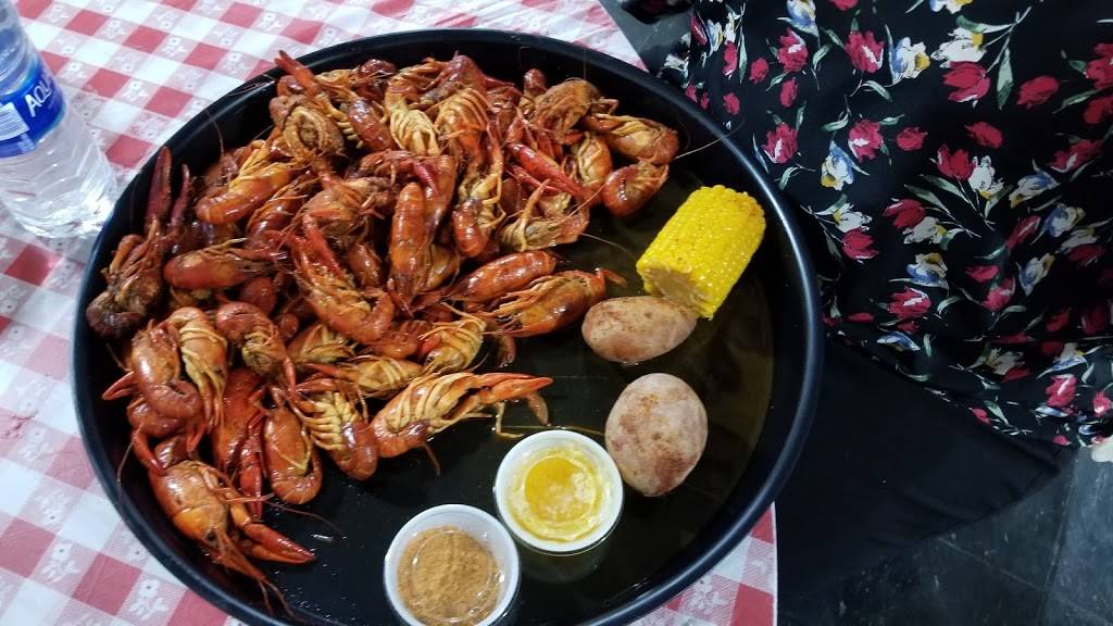Lil Animals Seafood & More! | restaurant | 7828 Line Ave, Shreveport, LA 71106, USA | 3186708786 OR +1 318-670-8786