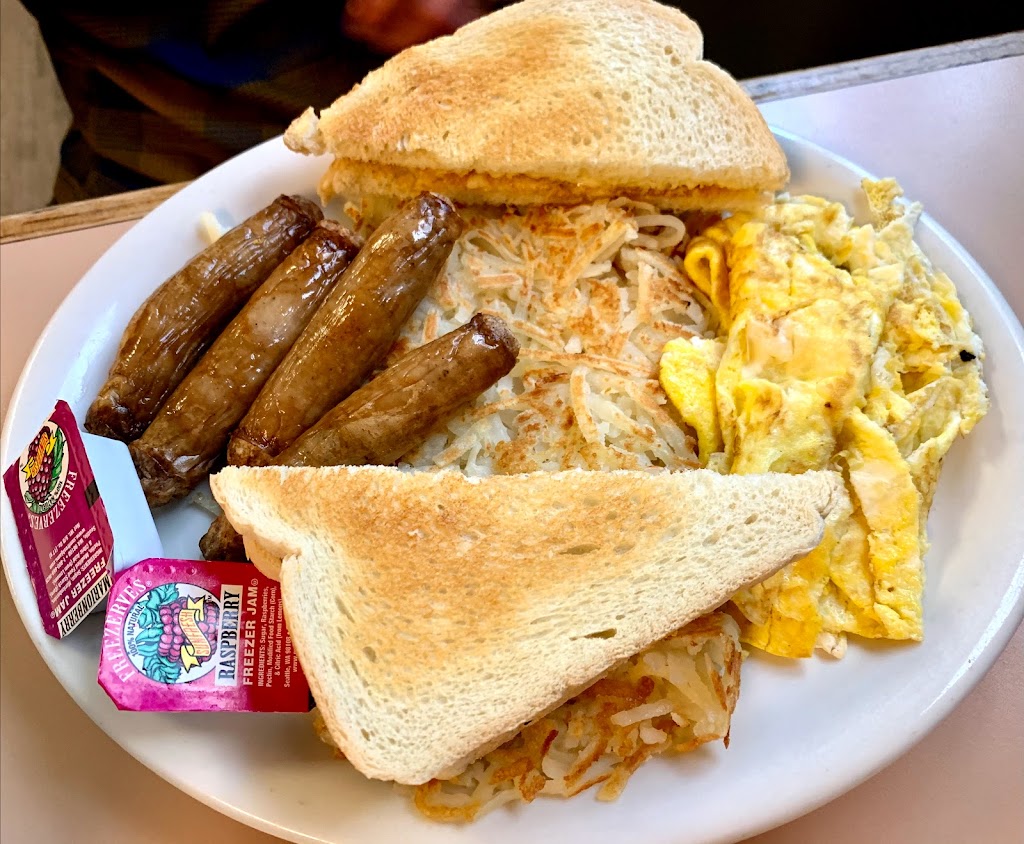 Squeeze-In Restaurant & Deck | restaurant | 423 W Main St, John Day, OR 97845, USA | 5415751045 OR +1 541-575-1045