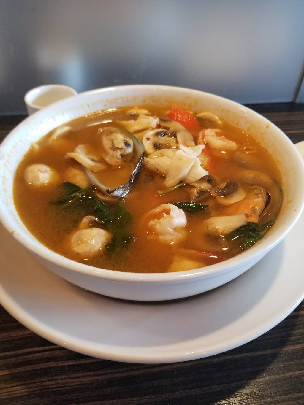 Anna Thai Restaurant | restaurant | 253 N Main St, Decatur, IL 62523, USA | 2175425972 OR +1 217-542-5972