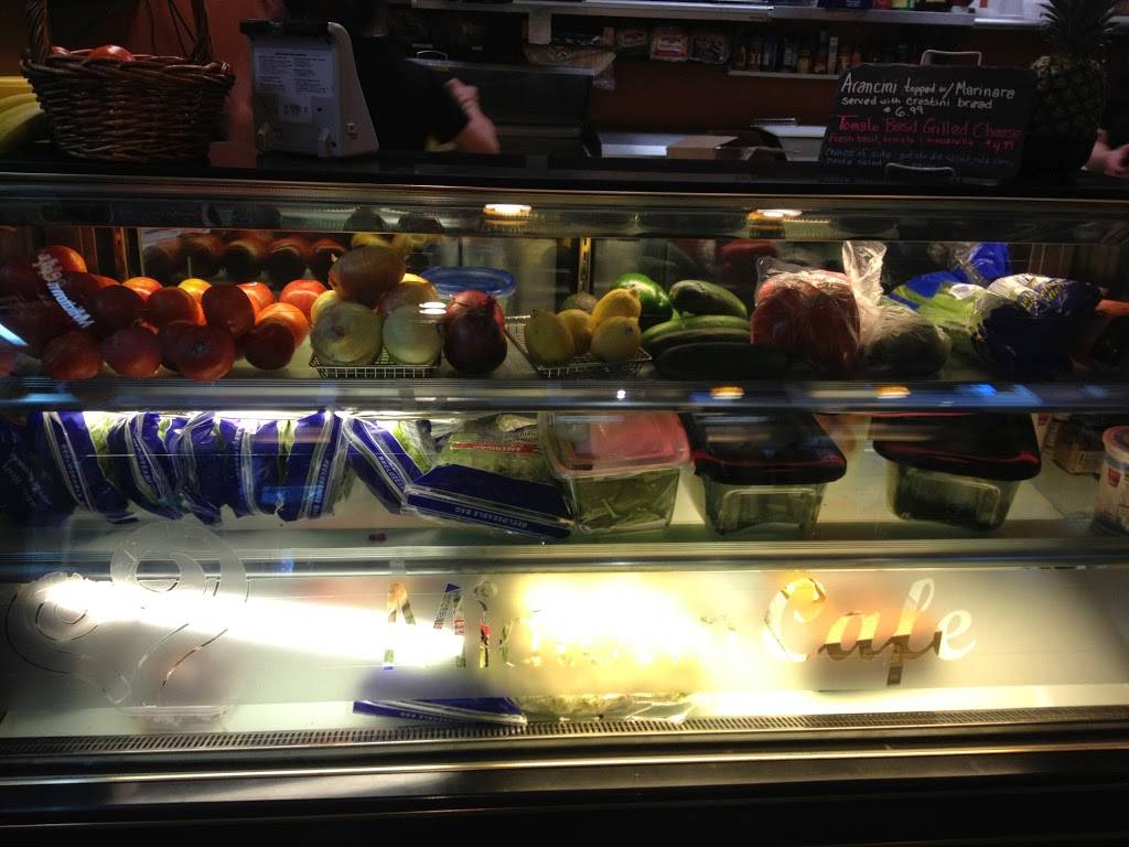 Midtown Cafe At The Beacon | cafe | 814 Elm St, Manchester, NH 03101, USA | 6039355401 OR +1 603-935-5401