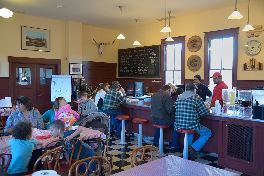 Smokeys Bar-B-Que Cle Elum | restaurant | 801 Milwaukee Ave, South Cle Elum, WA 98943, USA | 5096742006 OR +1 509-674-2006