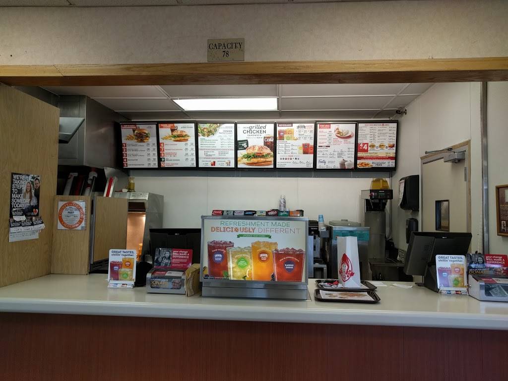 Wendys | restaurant | 24761 Alicia Pkwy, Laguna Hills, CA 92653, USA | 9499517679 OR +1 949-951-7679