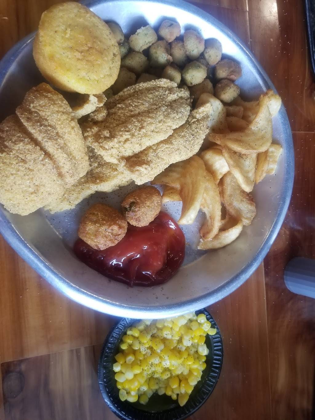 Hinzes Country Kitchen | restaurant | 1512 Milam St, Wharton, TX 77488, USA | 9795321799 OR +1 979-532-1799