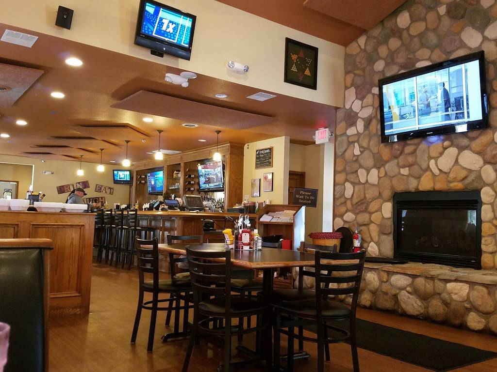 Lefty & Romos Bar & Grill | restaurant | 1985 Holton Rd, Muskegon, MI 49445, USA | 2317443222 OR +1 231-744-3222
