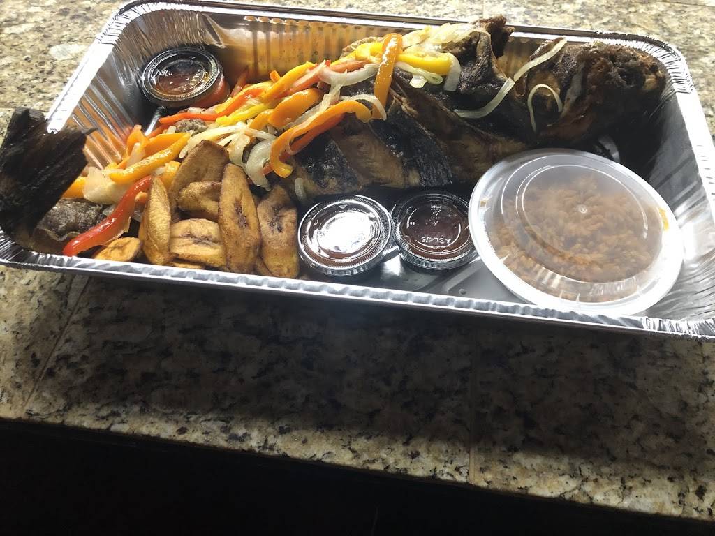 Tracxx Grill And LOUNGE | restaurant | 1644 Atlanta Rd SE, Marietta, GA 30060, USA | 6784241220 OR +1 678-424-1220