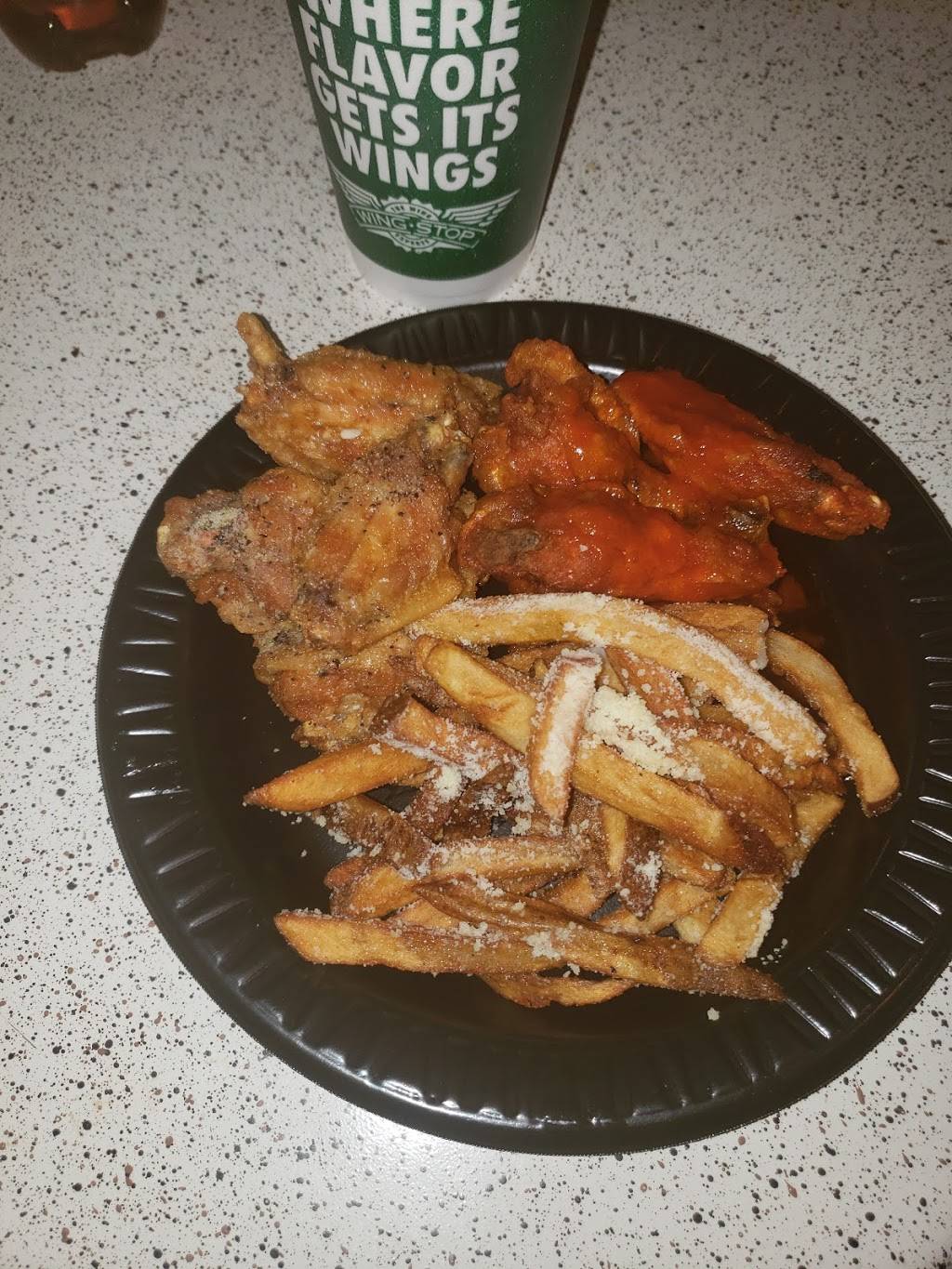 Wingstop | restaurant | 2410 Duncanville RD, #108 & 109, Dallas, TX 75211, USA | 2143379464 OR +1 214-337-9464