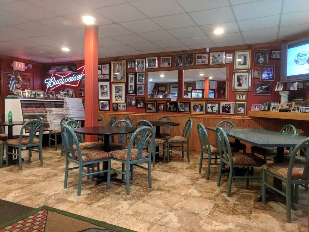 Filippous Restaurant | restaurant | 670 Ten Rod Rd, North Kingstown, RI 02852, USA | 4012944767 OR +1 401-294-4767