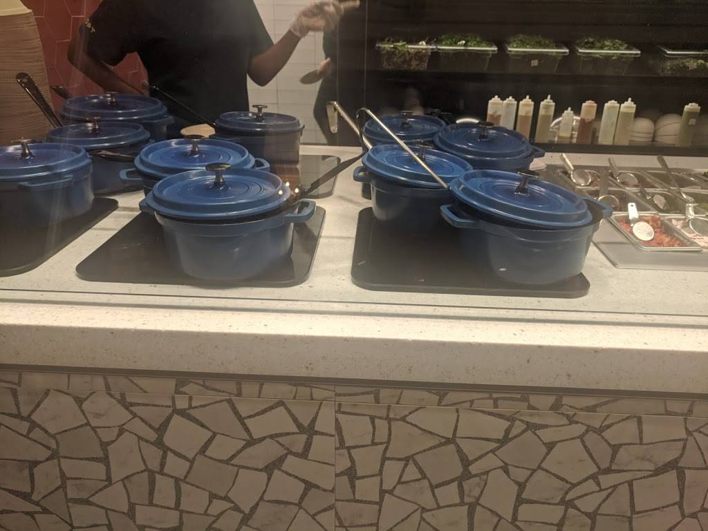 Chopt Creative Salad Co. | restaurant | 212 S Tryon St Suite 100, Charlotte, NC 28281, USA | 9802960660 OR +1 980-296-0660