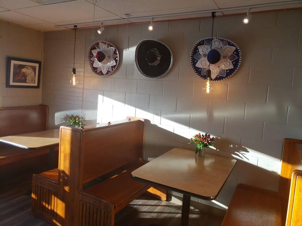 Flame the Taqueria | restaurant | 5775 Merle Hay Rd, Johnston, IA 50131, USA | 5154101069 OR +1 515-410-1069