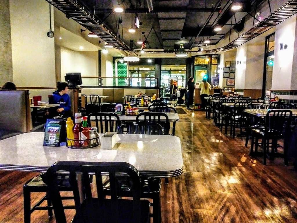 DAgostinos Pizza and Pub Wrigleyville | restaurant | 1351 W Addison St, Chicago, IL 60613, USA | 7734771822 OR +1 773-477-1822