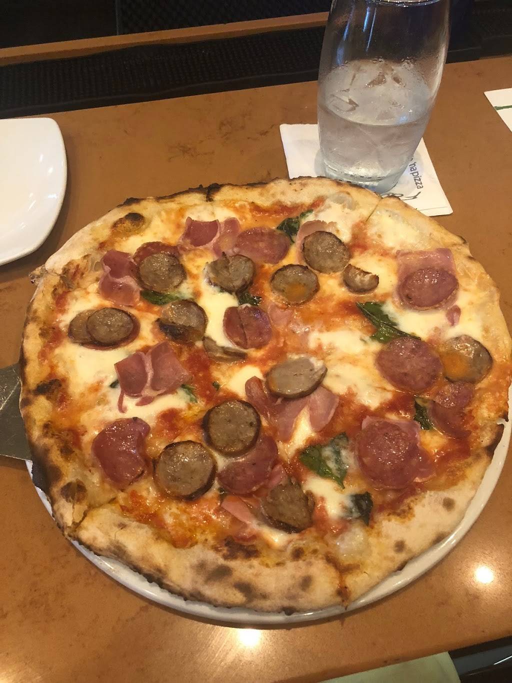 Facci Wood Fire Pizza Wine Bar | restaurant | 7530 Montpelier Rd, Laurel, MD 20723, USA | 3016045555 OR +1 301-604-5555