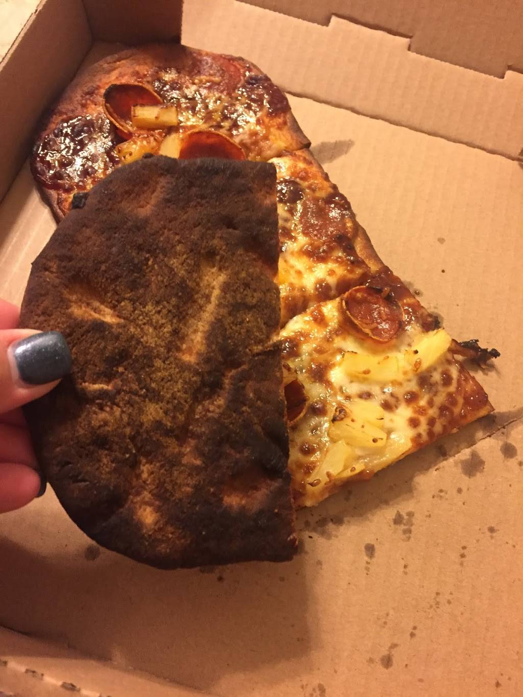 Runway Pizzeria | restaurant | 17700 Robert Nicoletti Way, Beale AFB, CA 95903, USA | 5303298520 OR +1 530-329-8520