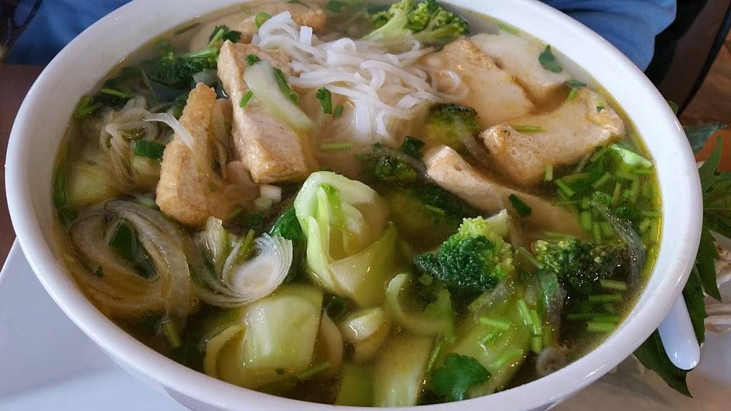 Pho V Noodle House & Sushi | restaurant | 3504 Harwood Rd, Bedford, TX 76021, USA | 8178640222 OR +1 817-864-0222