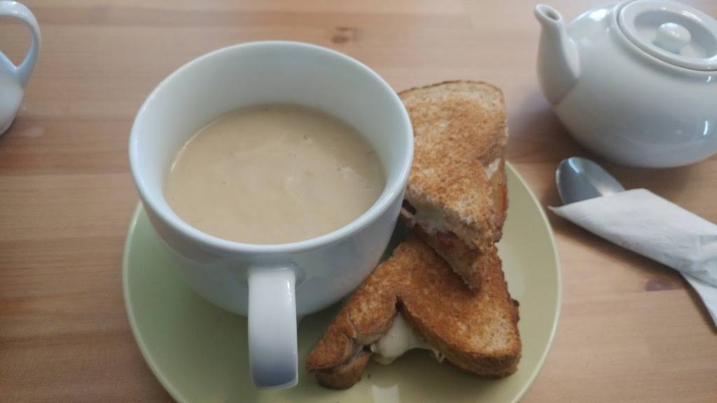 The Cup And Cake | cafe | 38 Ridout St W, Tillsonburg, ON N4G 2E1, Canada | 5194092253 OR +1 519-409-2253