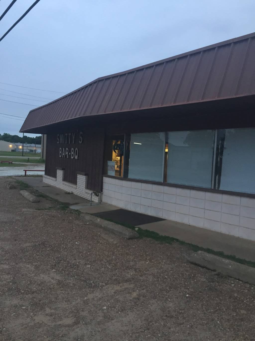 Smittys Bar-B-Q | restaurant | 804 S 4th St, Crockett, TX 75835, USA | 9365442033 OR +1 936-544-2033